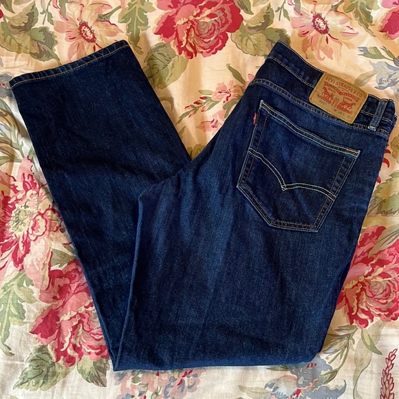LEVIS size 36W x 30L 541 Style Jean Cotton Stretch StraightLeg ZipperFly
$79 - Picture 2 of 16